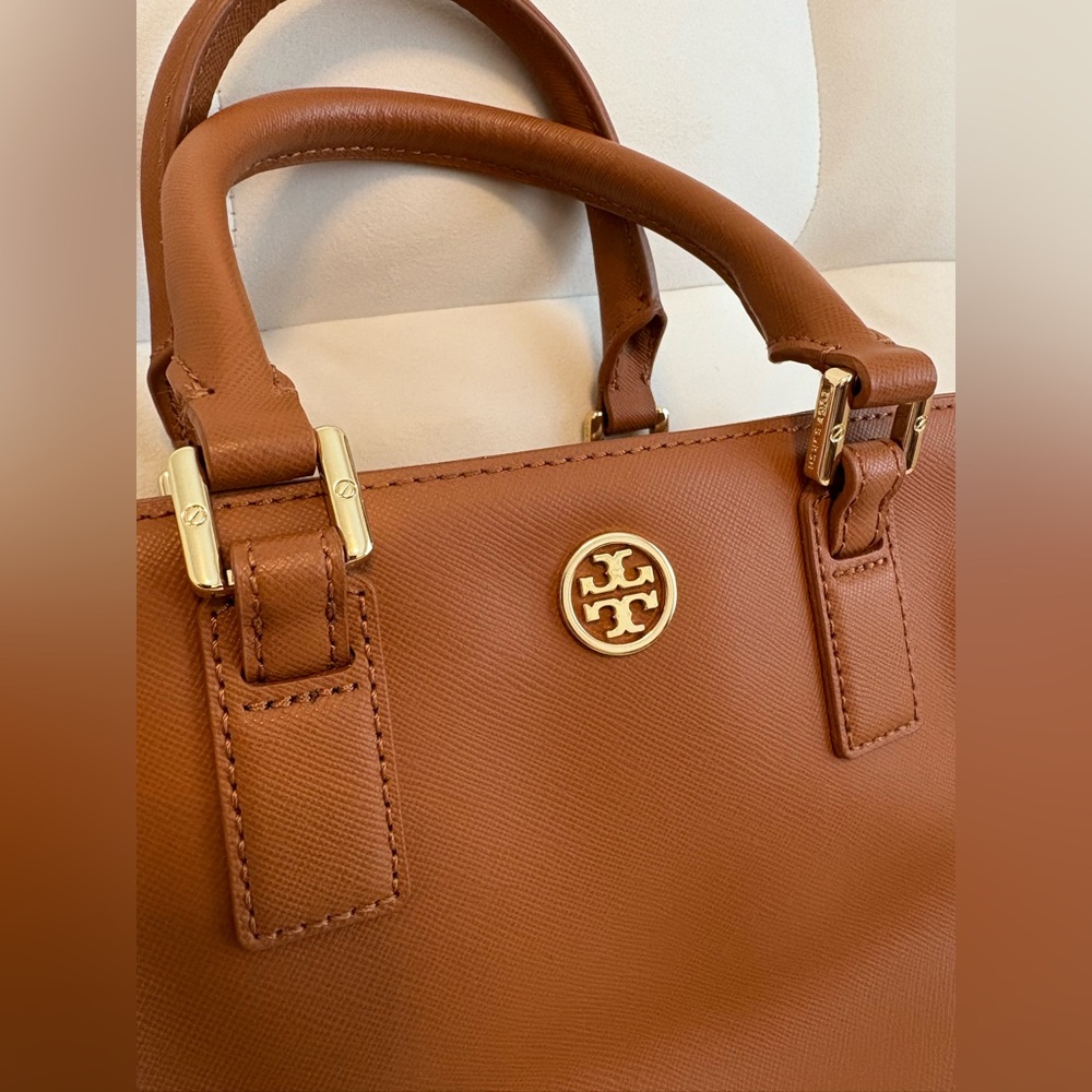 Tory Burch NWOT Brown Orange Leather Handbag. Gold Hardware Crossbody or Handle